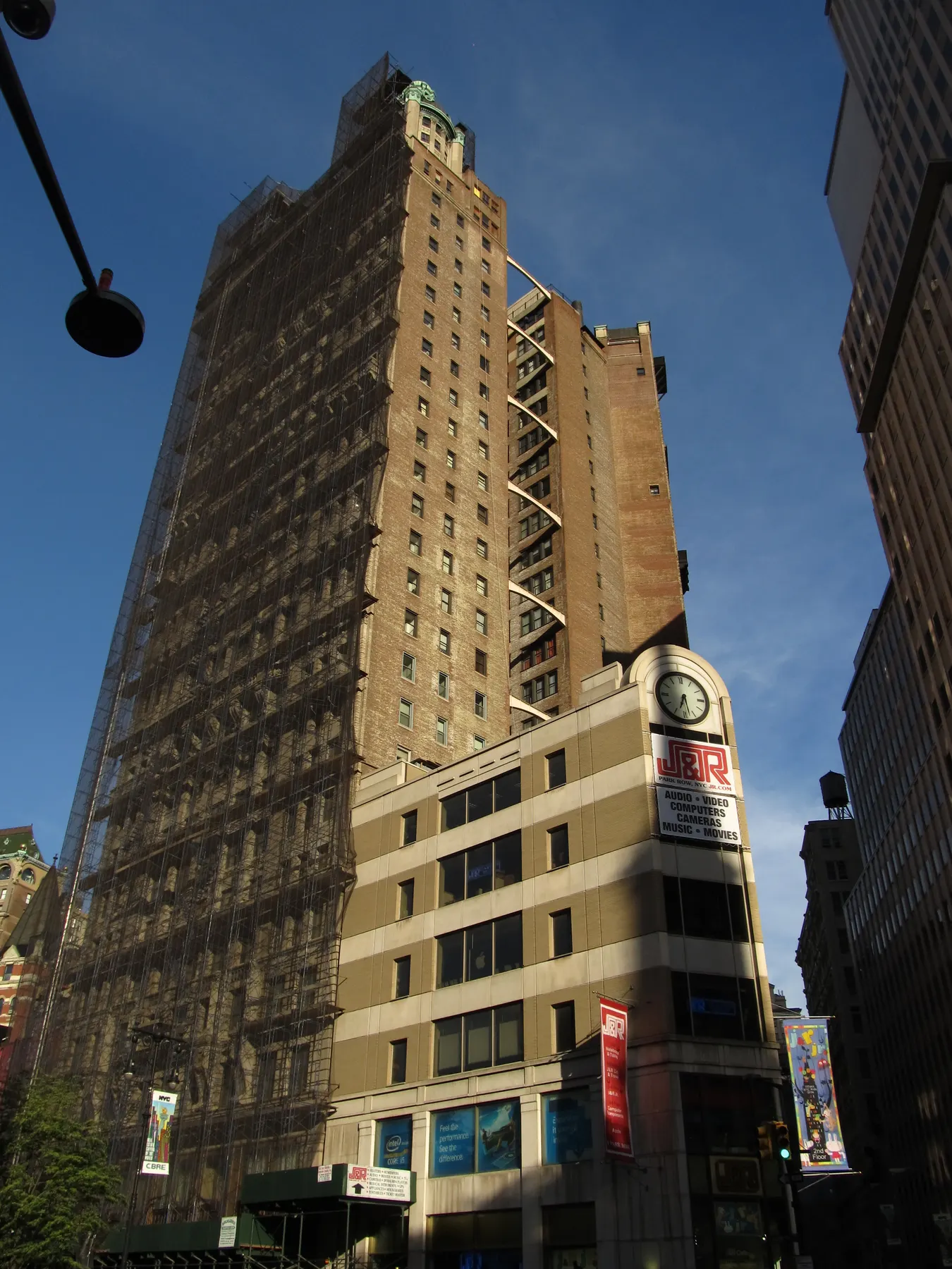 Park Row Building under scaffolding in Manhattan